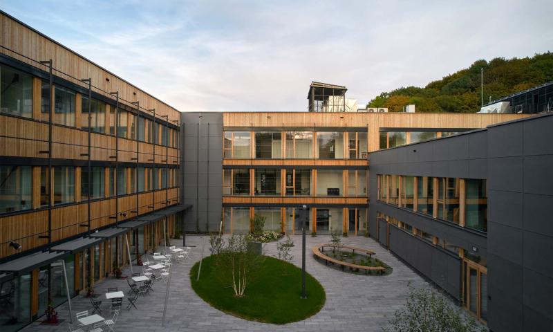 Ceskobrodska 2